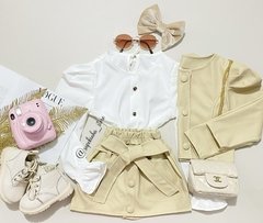 Conjunto jaqueta e short saia courino