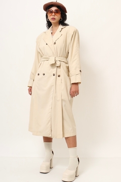 Trench coat pespectiva bege forrado - Capichó Brechó