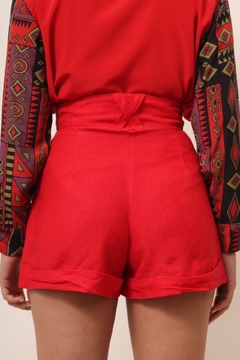 Shorts vermelho cintura alta SURRENDER - comprar online