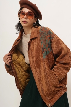 Jaqueta couro camurça italiana detalhe lã - comprar online