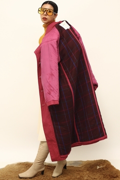 Maxi casaco roxo forro xadrez London na internet