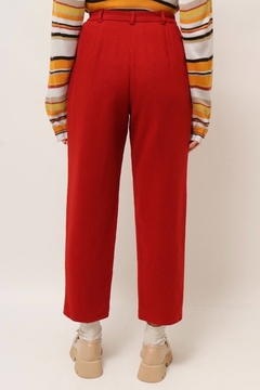 Calça vermelha cintura alta com forro 100 % lã - comprar online