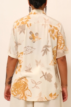 Camisa bege flores vintage - loja online