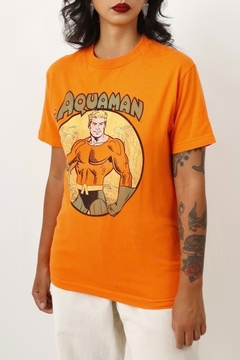 camiseta aquaman laranja vintage - comprar online
