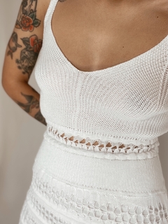 Imagem do Vestido tricot BASIC branco recorte vazado
