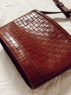 Bolsa couro vintage textura forrada alça regulável   na internet