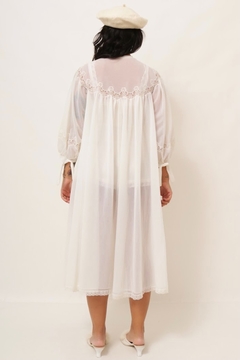 Capa robe vintage camadas tecido transparencia 70´s - comprar online