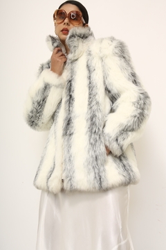 Casaco branco listras sintético vintage - comprar online