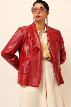 jaqueta vermelha couro fake forrada - loja online
