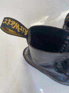 Imagem do Coturno Dr Martens preto couro 38