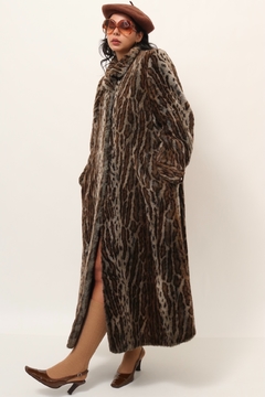 Maxi casaco leopardo sintético forrado garimpado FEIRA DA LADRA EM PORTUGAL