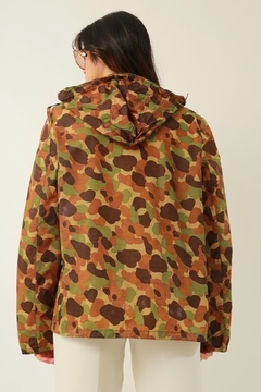Jaqueta estilo capa de chuva verde militar - comprar online
