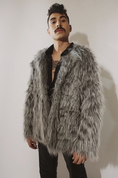 Mega casaco de pelo super volume (sintético) forrado - comprar online