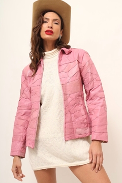 jaqueta couro rosa recortes forrada - comprar online