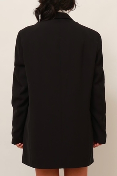 blazer preto forrado alongado - comprar online