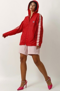 jaqueta vermelha corta vento estampa - loja online