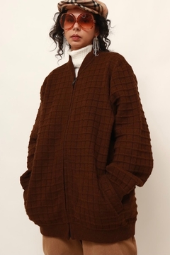 Cardigan marrom grosso textura tricot na internet