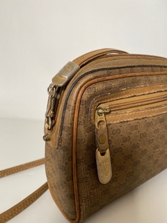 Bolsa GUCCI vintage bege clássica REPLICA na internet