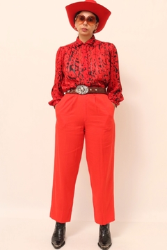 Calça cintura alta estilo linho vermelha vintage - Capichó Brechó
