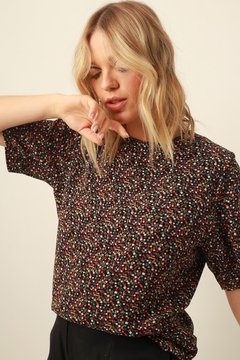 Blusa floral estampada detalhe fecho costas - comprar online