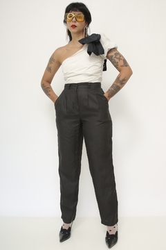 Calça cintura alta rami preta vintage na internet