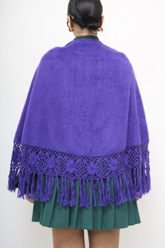 Poncho roxo vintage pelúcia franja - Capichó Brechó