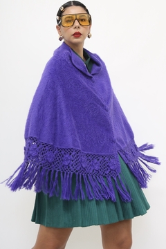 Poncho roxo vintage pelúcia franja