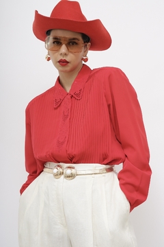 Imagem do Camisa vermelha bordada vintage