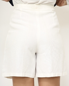 Shorts linho vintage branco na internet