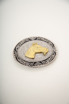 fivela cavalo western dourado com prata