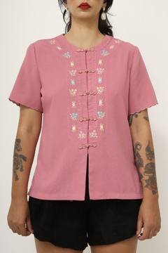 Imagem do camisa rosa manga curta bordado color vintage
