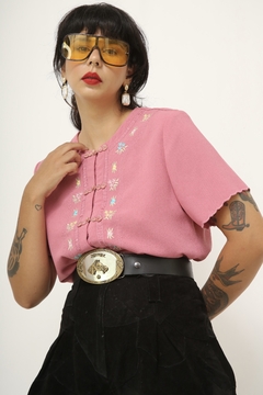 camisa rosa manga curta bordado color vintage - Capichó Brechó