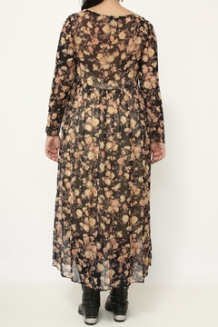 Vestido floral longo estampado preto marrom na internet