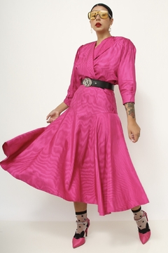 Conjunto rosa casaquinho + saia midi - loja online
