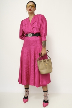 Conjunto rosa casaquinho + saia midi - comprar online