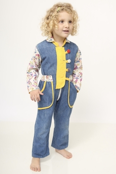 Macacao jeans infantil manga floral na internet