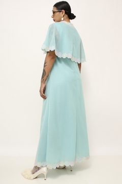 Cojunto Robe + Camisola azul bordado vintage