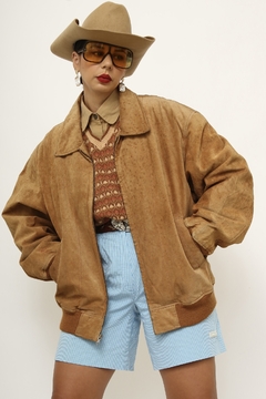 Jaqueta couro bomber vintage classica marrom