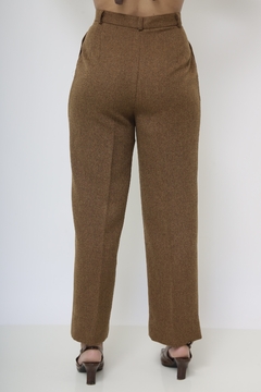 Calça lã vintage marrom cintura alta na internet