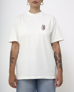 Camiseta navi vintage branca bordado - comprar online