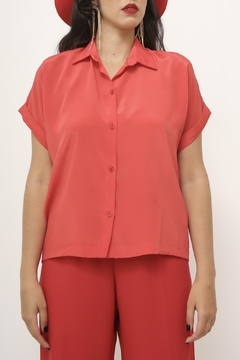 Camisa vermelha classica vintage - comprar online