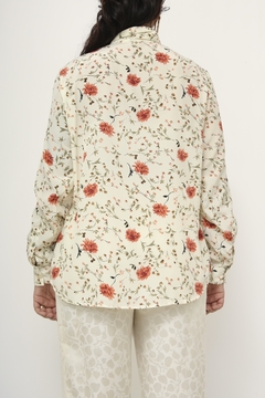 Camisa creme flores vermelha vintage - loja online