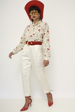 Camisa creme flores vermelha vintage - comprar online