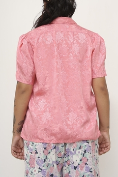 Camisa rosa acetinada vintage - Capichó Brechó