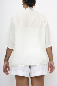 Camisa branca pregas aberta - comprar online