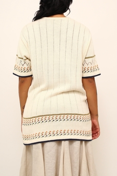 Blusa bordado flores tricot longa - loja online