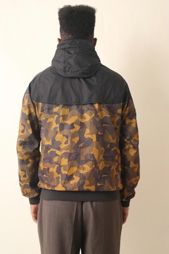 jaqueta corta vento nike camuflada - loja online