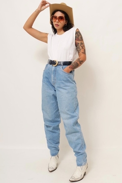 calça jeans cintura alta azul 90’s - Capichó Brechó