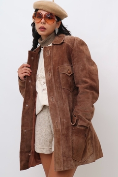 jaqueta couro camurça marrom vintage