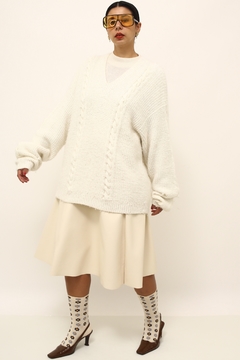Maxi pulover branco gola V - comprar online